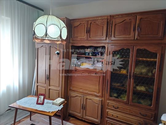 Trstenik, trosoban stan 56m2+2 terase