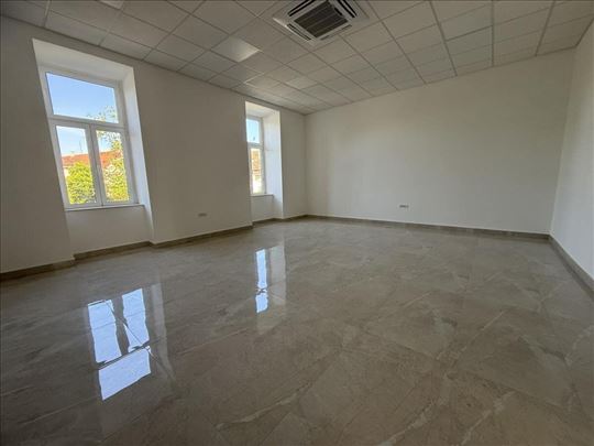 Broker - Executive Workspace - Poslovni prostor