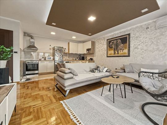 Broker - Sunset friendly home