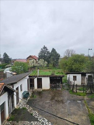 Lepa porodična kuca