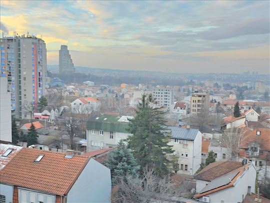 Luks useljiva novogradnja