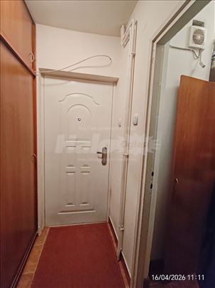 Prodajem kompletno renoviran stan na Bubnju