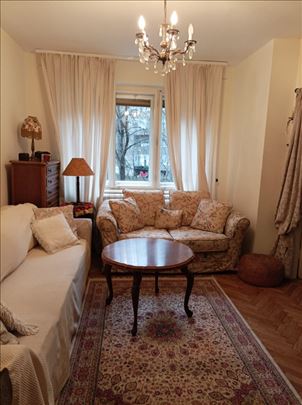 Centar,Skadarlija,2.0 Lep, Dvorišni, Pet frendly