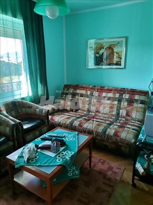 Zlatibor ,namešten stan u zgradi