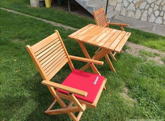 HIT CENA/ Prelepa drvena baštenska garnitura