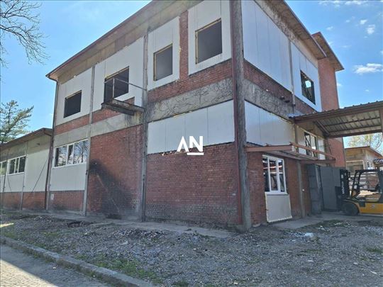 Palilula, Krnjača, Pančevački put – hala od 505 m2