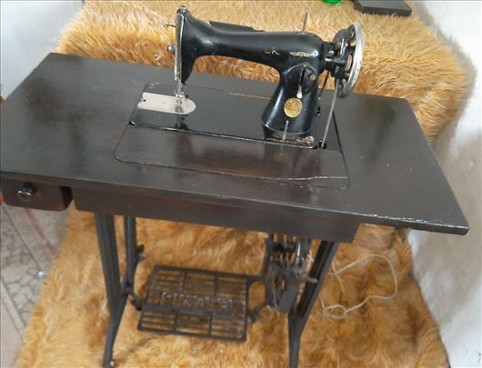 Šivaća mašina Singer