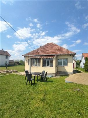 Top, Obrenovac, Valjevski put, 79m2,12, 5ar. 