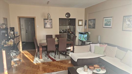 Višnjička banja,uknjižen stan 83 m2, 3.0