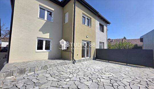 Zrenjanin, Gradnulica, Kuća, 3.0, 352m2