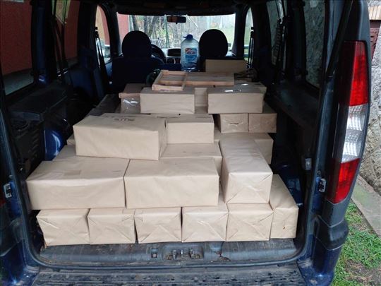 prodajem satne osnove vosak LR i RV Pancevo