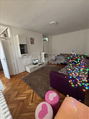 Stan u centru Rakovice