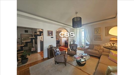 Četvorosoban stan kod Arene, 130m2