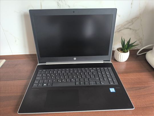 HP ProBook 450 G5 i5-8250U/12GB/256NVME+320HDD