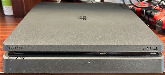 Prodajem PS4 slim 500gb