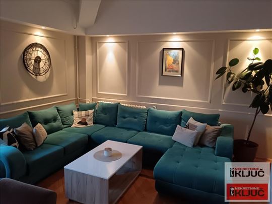 Centar, 91m2, Četvoroiposoban-Duplex kod Sinagoge