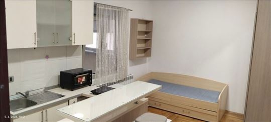 Đeram |22 m2| Visoko prizemlje| 98.000e