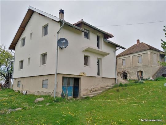 Imanje u Šutcima, 220 na 650a