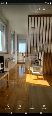 Izdavanje garsonjere