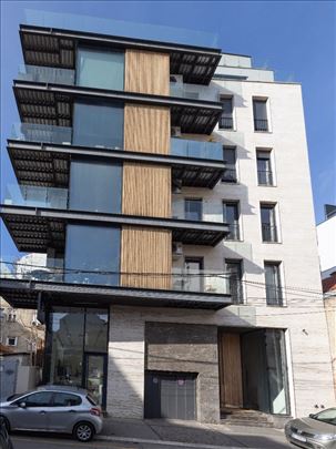 LUX 3.0 stan na Vračaru