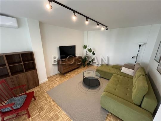 Novi Beograd - Dr ivana ribara 45 blok #67155