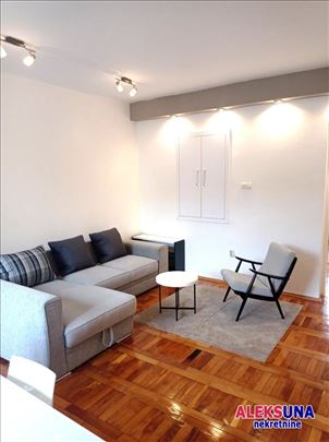 Novi Sad, Centar, Stan, 3, 82,00m2