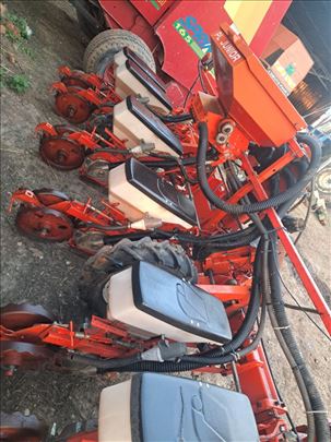 Plugovi roto drljace sejalice prese prikolice 