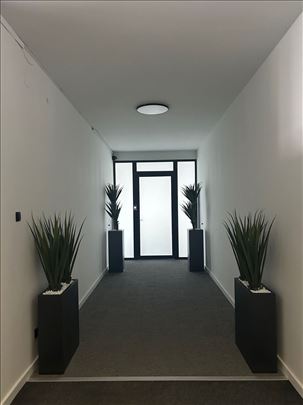 Premium poslovni prostor za Vaš biznis! Renoviran