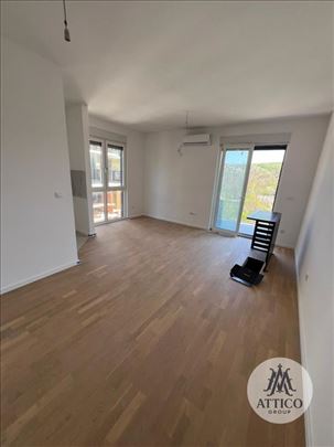 Jednoiposoban stan 46m² – Vrdnik, terasa, mirna lo