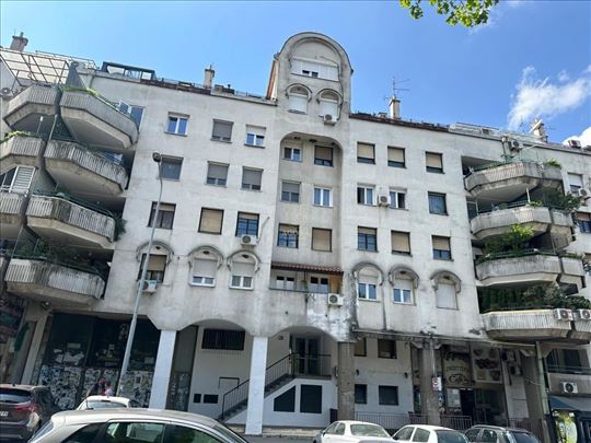 Železnik, Centar-Karingtonka 102 kv, 4.5 Duplex, u