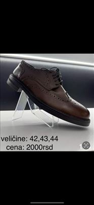 Cipele kožne broj 44 nove
