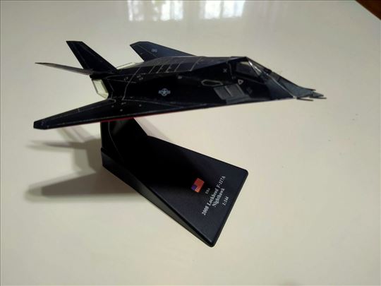 Kolekcija borbeni avioni F 117A