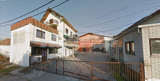 Kuća+poslovni objekat-Boleč (za renoviranje)