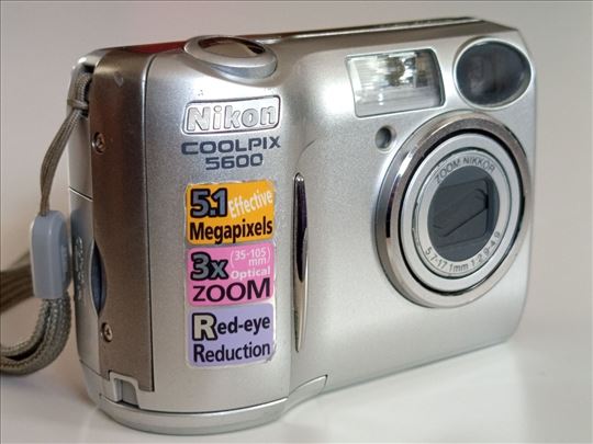 Nikon Coolpix 5600