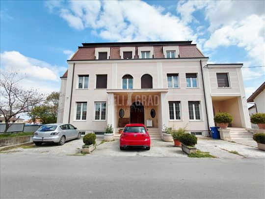 Rakovića, Miljakovac 3, Miljakovačke staze