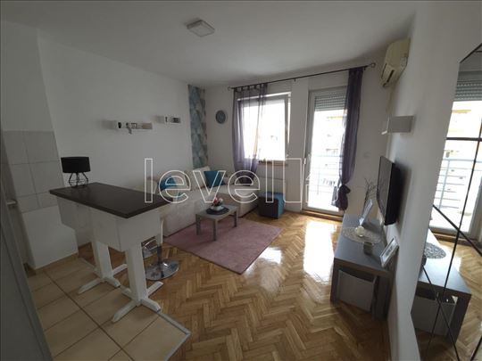 Stan,Novi Sad,Nova Detelinara,kv: 25.00