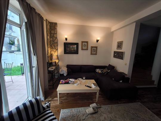Zasebna vertikala kuće 250m2