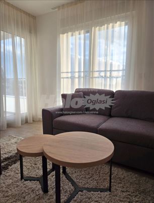 Izdajem dvosoban stan