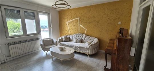 LUX stan, mereno 85m2 ID#14850