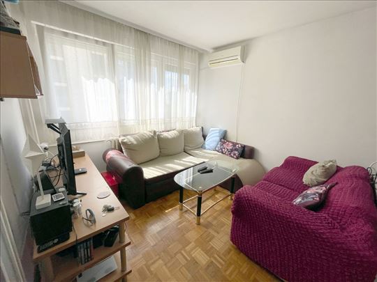  Odličan u Bloku 63 - Отличная квартира в Блоке 63