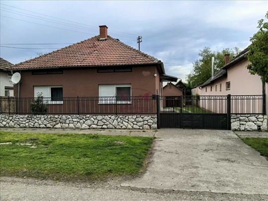 Srbobran, Odlična kuća sa novim nameštajem blizu c