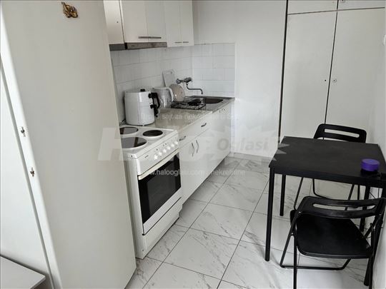 STAN 60M² u ulici Vojvode Stepe kod super vera 