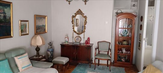 Blok 61, izdaje se namešten ,komforan stan