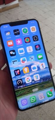 Iphone XS Max sa novom baterijom