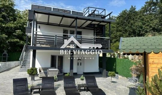 LUX kuća na Avali, 150 m2, plac 5 ari, uknjižena
