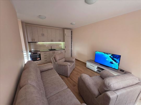 Namešten stan u Staroj Pazovi