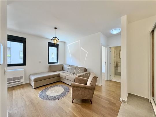 Novogradnja, odlična lokacija 2.0 stana ID#14863