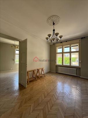 Salonac. Braće Jugovića. Dvostran. Terasa.