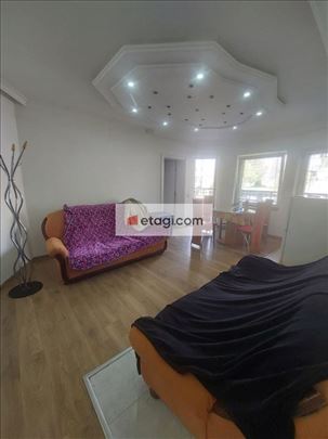Trosoban stan, Železnik, 79 m²