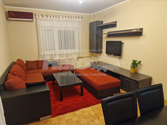 Izdavanje-namešten stan 42m2-Voždovac-Vlasnik